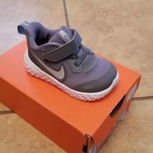 Toddler Nike Revolution 5 (TDV)